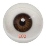 E02